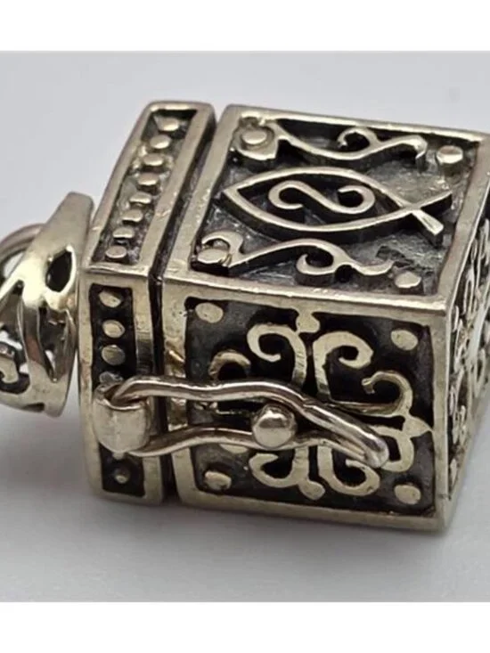Sterling Silver 925 Prayer Box Pendant Charm Opening Filigree 14.6mm Vintage - Picture 6 of 10